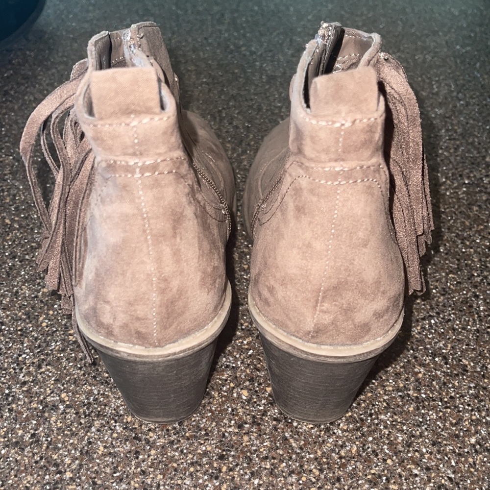 Fringe booties - Picture 4 of 4
